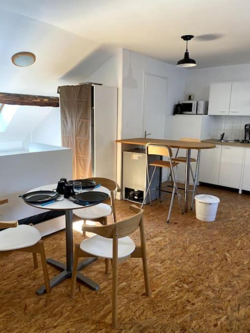 Studio Orgelet-Lac De Vouglans Exterior foto
